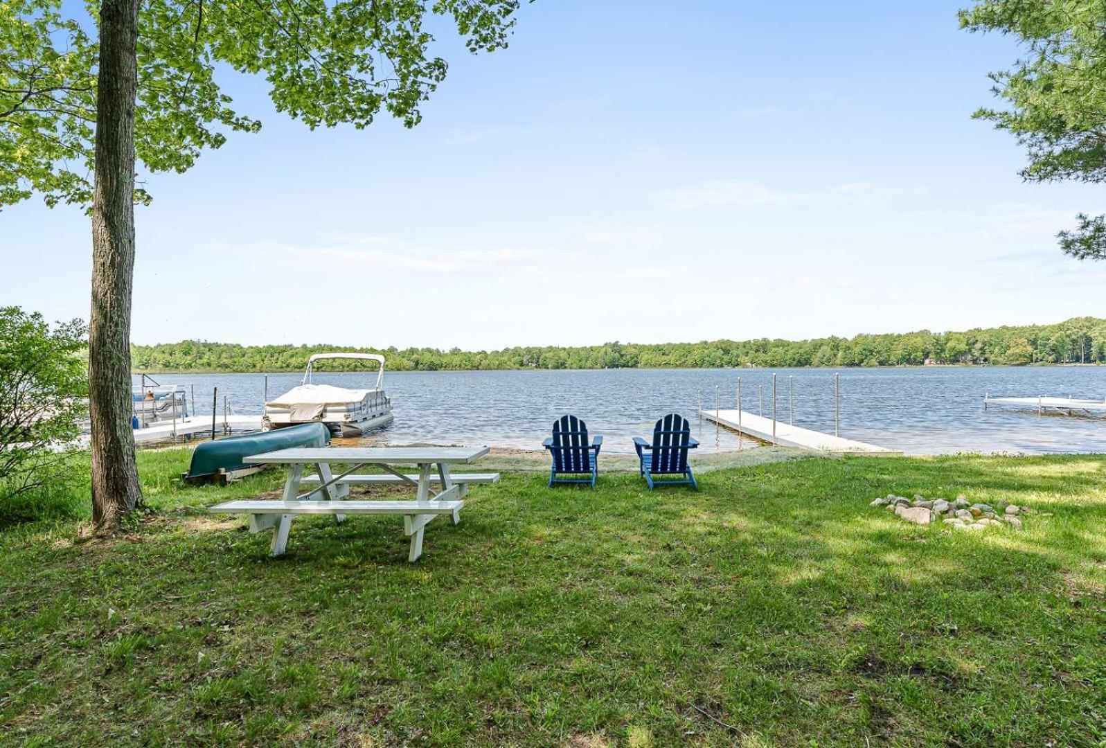 Dog-Friendly Dual Homes In The Woods With Lake Access Grand Junction Exterior photo