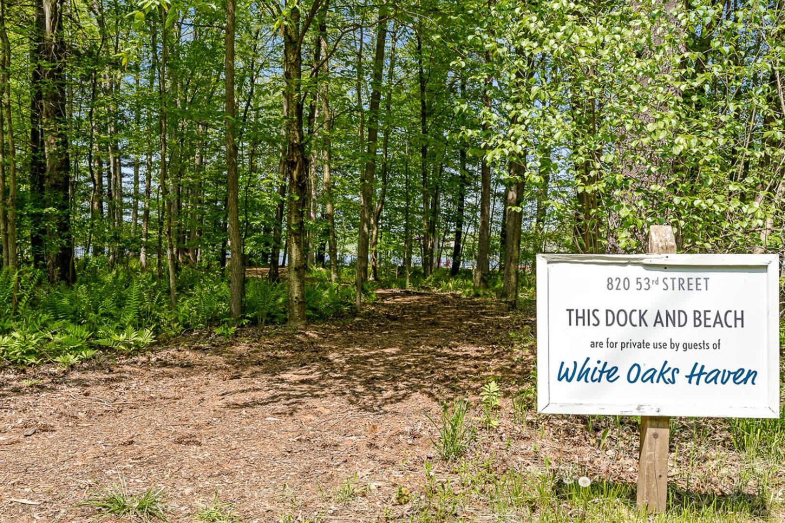 Dog-Friendly Dual Homes In The Woods With Lake Access Grand Junction Exterior photo