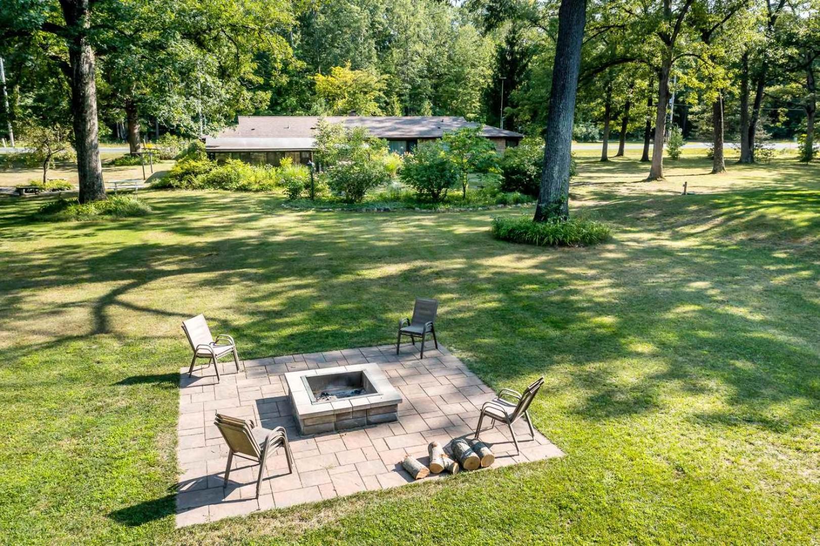 Dog-Friendly Dual Homes In The Woods With Lake Access Grand Junction Exterior photo