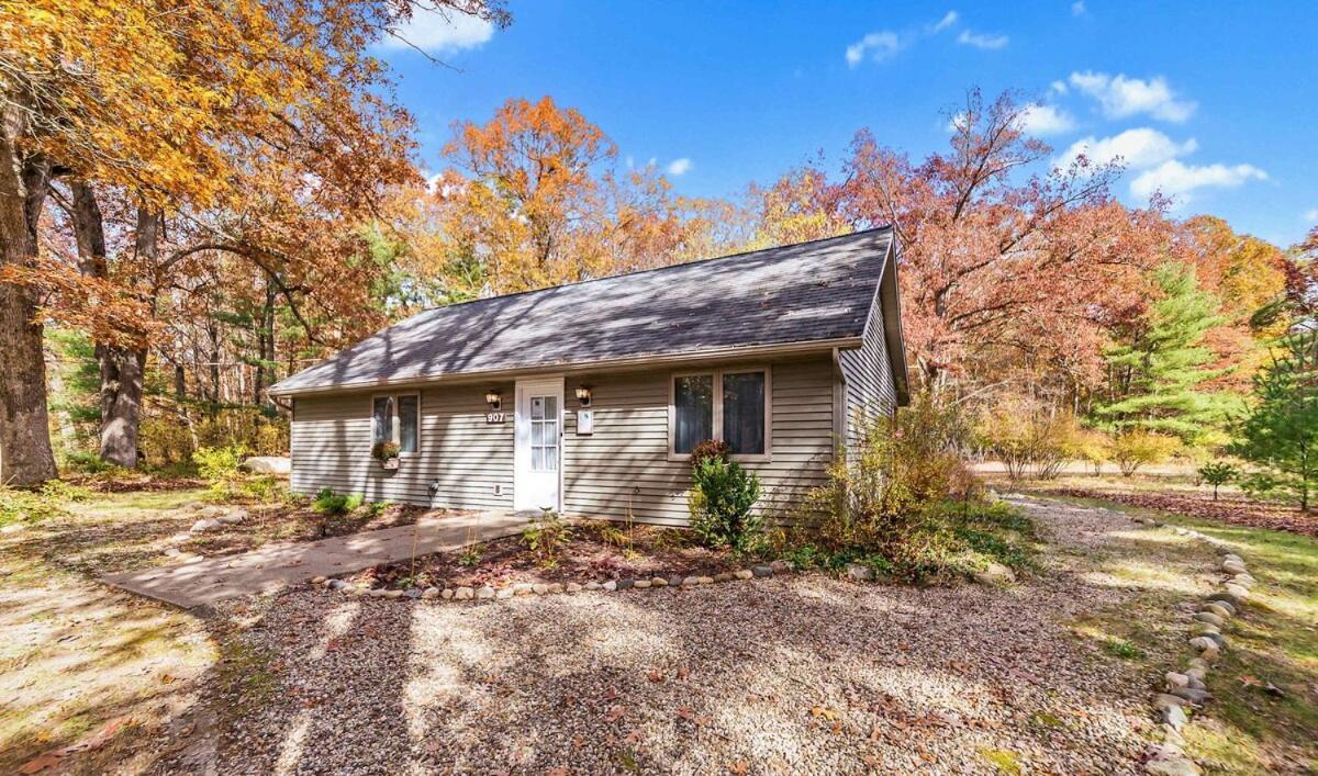 Dog-Friendly Dual Homes In The Woods With Lake Access Grand Junction Exterior photo